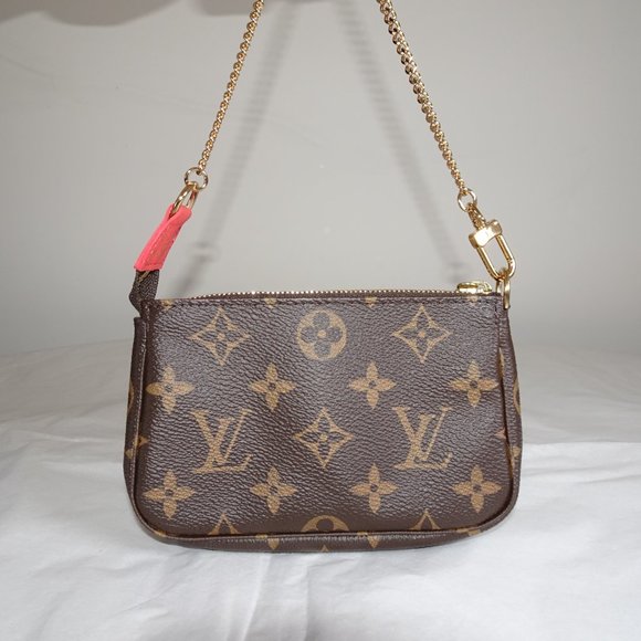 Louis Vuitton M41655 Brown Multi Color Print Coated Canvas Wristlet - Picture 3 of 12